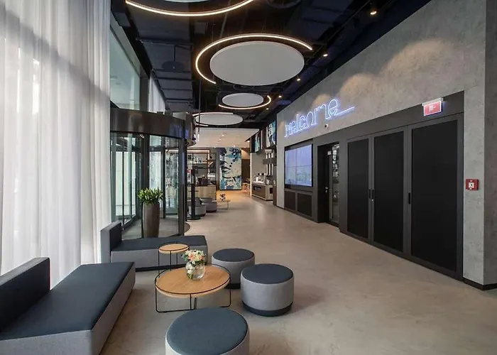 Hotel H2